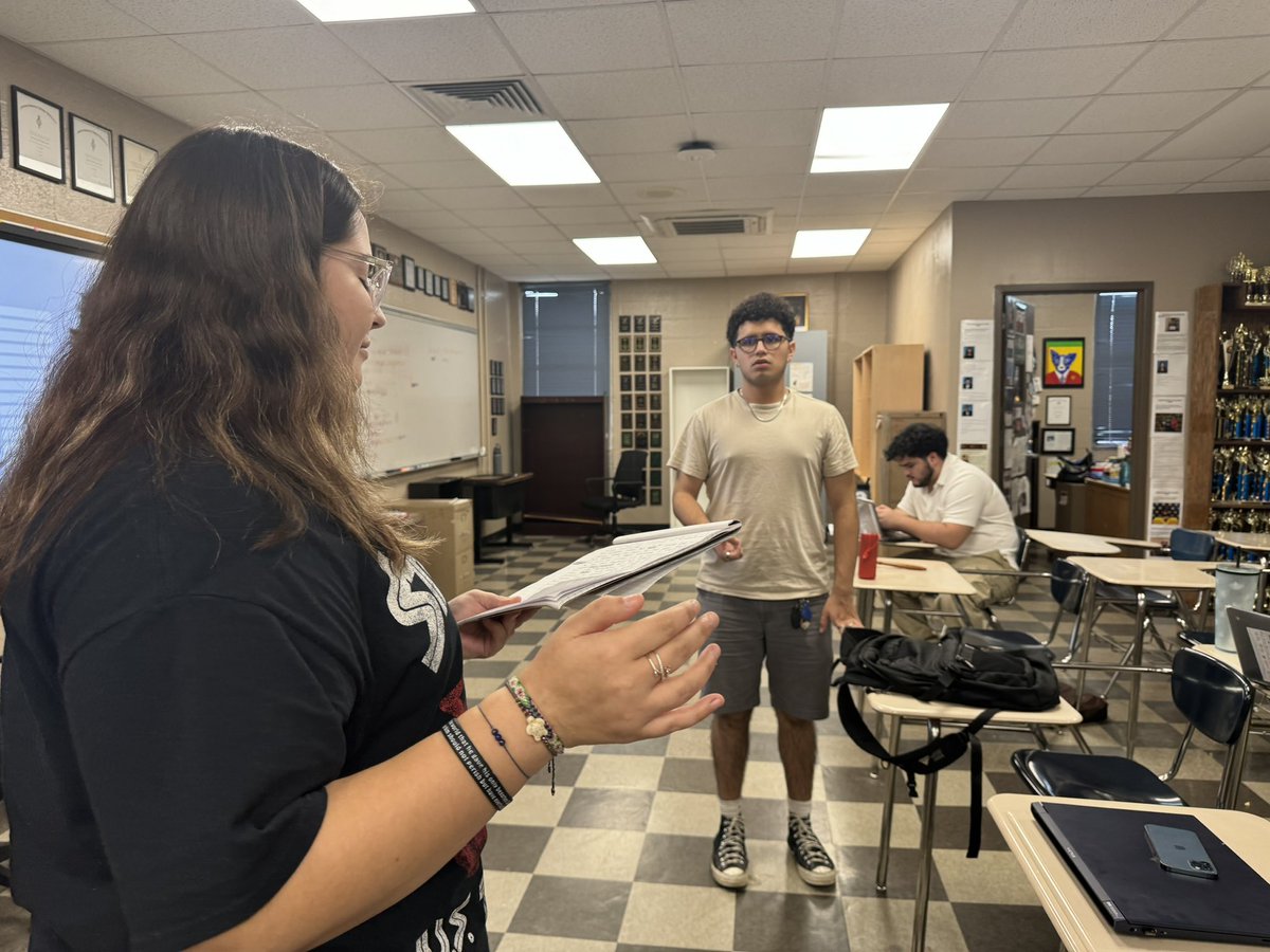 SWHSTigerDebate's tweet photo. SWHS Speech/Debate are prepping for the Fall! #debatelife https://t.co/ka7cv0SXoe