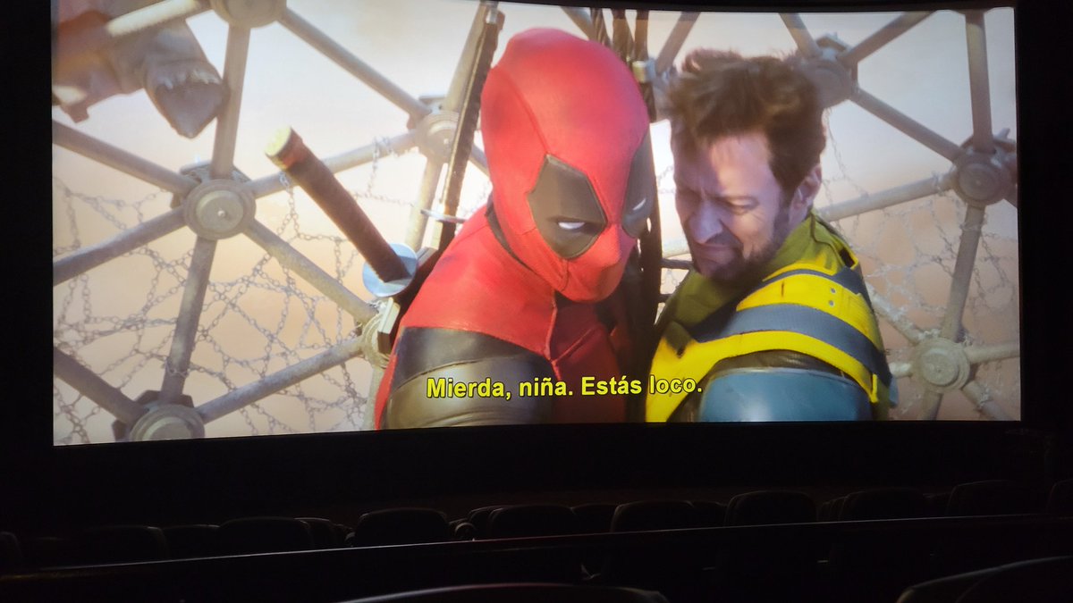 jonathcuello's tweet photo. Anoche en el pre-estreno https://t.co/rHOFD32sTK