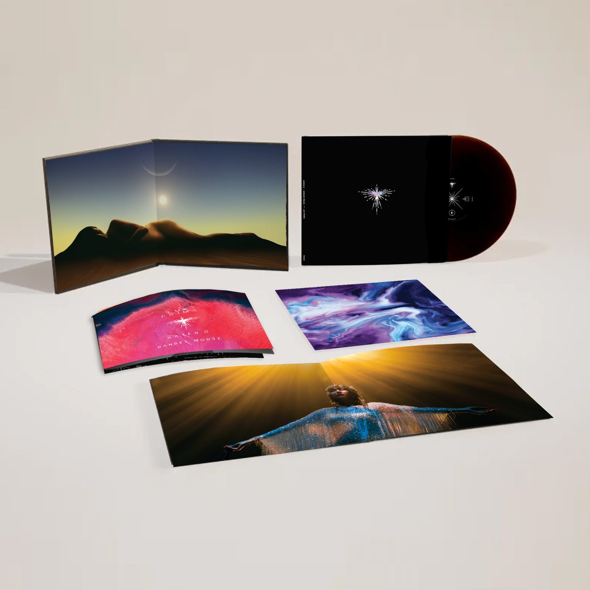 LUX PRIMA is being REISSUED on VINYL y’all! ✨✨ 
Available 9/20 along with our Super Breath 7" 

The new edition features a 16-page booklet An Encounter with Lux Prima at LA’s Marciano Arts Foundation, a four-day immersive installation. Preorder now 💫

lnk.to/Lux_Prima