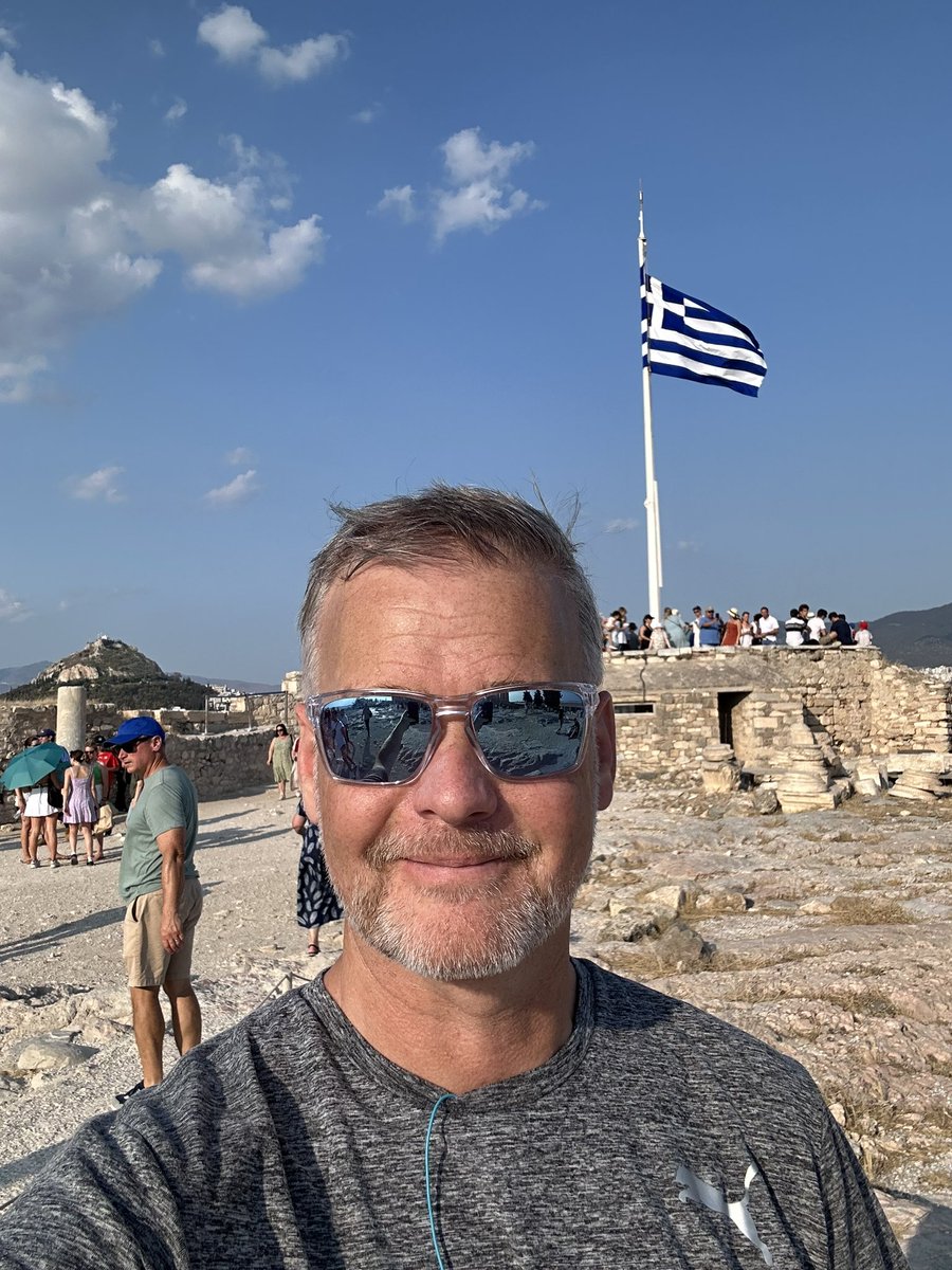 jsmitheducation's tweet image. We have such an amazing group of students with us in 🇬🇷. Acropolis tour this evening followed by a fantastic dinner in old town of Athens.  Majority of students were concerned they they wouldn’t be back to the hotel to study enough for their exam tomorrow. #amazing