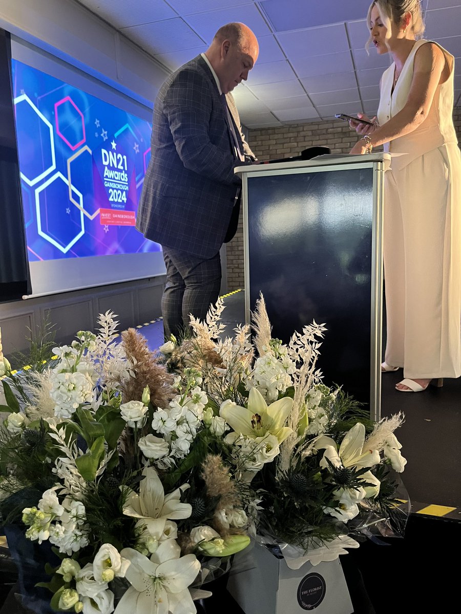 Thankyou to this amazing team <a href="/visionmixprod/">Visionmix Productions</a> who delivered a slick event for the return of the  <a href="/DN21Awards/">DN21 Awards</a> in #Gainsborough tonight. Fab job as ever ❤️