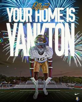 ThatcherPanowi1's tweet image. After a great conversation with @CoachWiebelhaus, I'm blessed to announce my first offer to Mount Marty University! @GishFootball