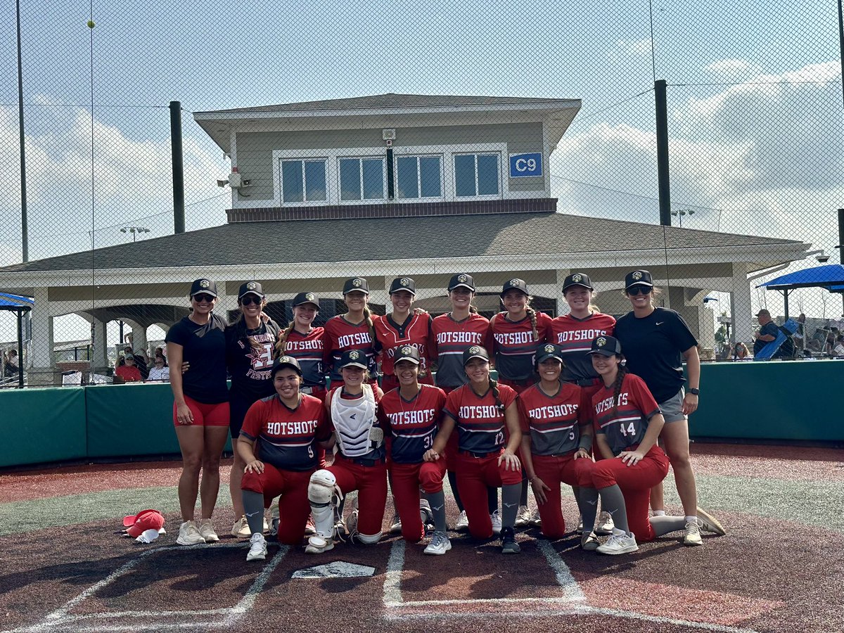 ♥️🩶Elite 8🩶♥️ So proud of my team!!
#NotDoneYet <a href="/thealliancefp/">The Alliance Fastpitch</a> <a href="/18uHotshotsATX/">Hotshots ATX- Walls/Bacon</a> <a href="/MarissaLamMyers/">Marissa Lamison-Myers</a> <a href="/MattNandin/">Matt Nandin</a>