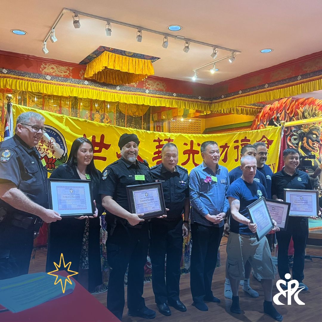 ChineseCPC🌼華人警訊 tweet media