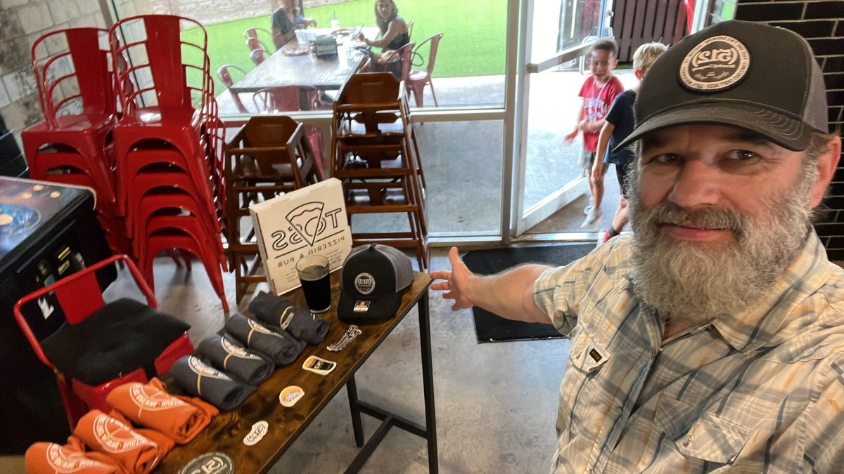 (512) Brewing (@512brewing) on Twitter photo Come out and have some free (512)! (While Iām here only) <a href="/TossPizzeria/">Toss Pizzeria & Pub</a> ātill 8 Come out and have some free (512)! (While Iām here only) <a href="/TossPizzeria/">Toss Pizzeria & Pub</a> ātill 8