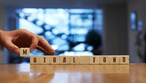 TycoonStoryCo's tweet photo. How to Invest in Direct Mutual Funds?
#MutualFunds #investors #investmentrisk #growthfund #directmutualfunds #debtobligation #Technicalanalysis #investmentgoals #InvestSmart #FinancialGoals #FinanceTips @Wikipedia @Vanguard_Group @Fidelity
https://t.co/cOdg1coNar https://t.co/LDJ85LLzC2