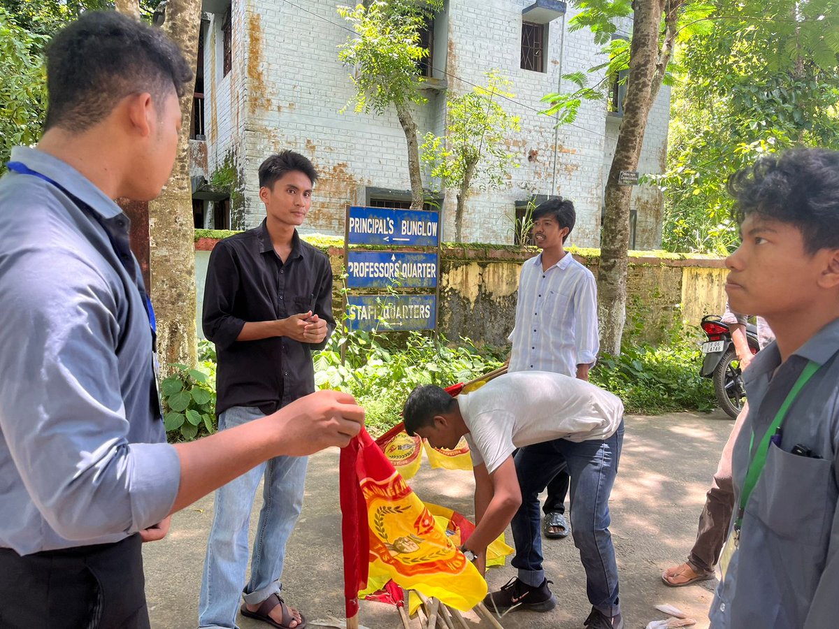 tisftipra's tweet image. Glimpse of the #TISF Khowai unit&apos;s flags affixing program at D.D.M.C., we stand united in our pursuit of empowerment and progress of the indigenous students. 

#StandForUnity 

#BubagraLongLive 
#TISFLongLive