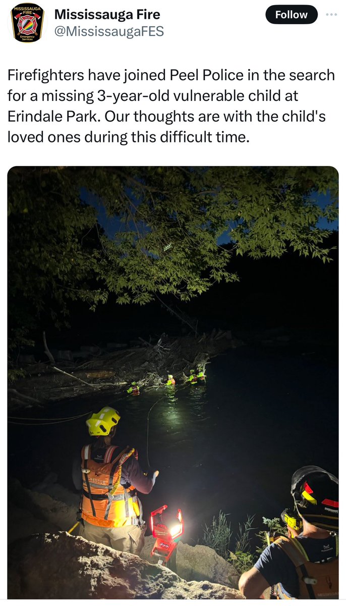 Emergency crews in #Mississauga are searching Erindale Park for a missing three-year-old. Peel Regional Police officers say the boy might be non-verbal. A police chopper is flying over searching. Residents are showing up offering to help search for the child.