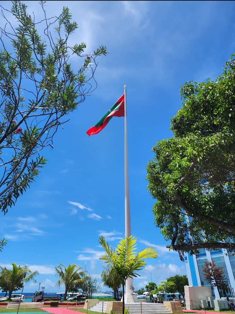 59 ވަނަ މިނިވަން ދުވަހުގެ ތަހުނިޔާ ދިވެހި އެންމެ ހާ ލޮބުވެތި ރައްޔިތުންނަށް އަރިސްކުރަން 🇲🇻