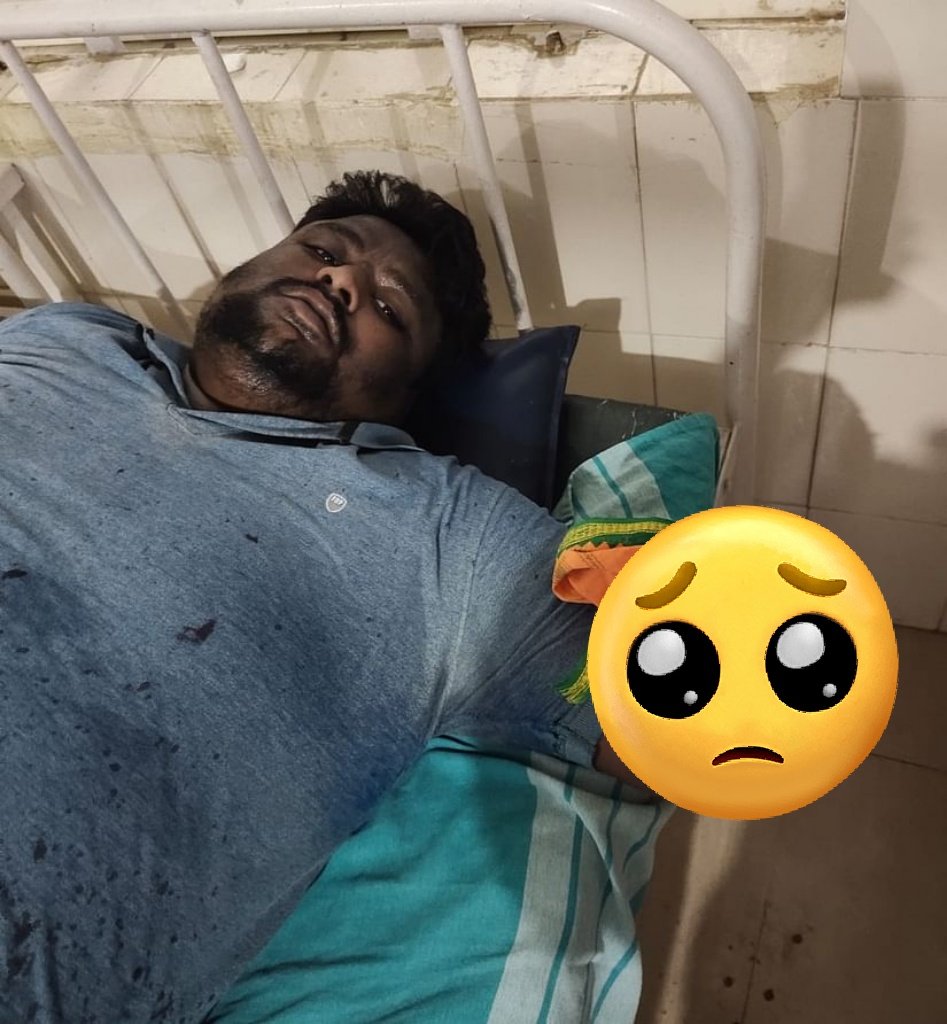 Aadi_Kamble0411's tweet photo. I don't want to share this but... This is reality 
#Casteism People of oppressive caste chopped off the hand of a Dalit youth. Incident happened in Karnataka. #Cheapmindset https://t.co/5RqJTFbK6t