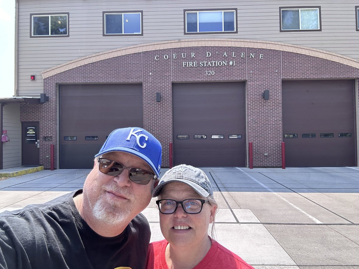 ousunny69's tweet photo. Day 7 and we are back on the STM Tour! Today’s adventure found us in Hot Springs, MT eps. #490, Coeur D’Alene, ID eps. #306, and Moses Lake, WA eps.#206. I have to say the scenery today was amazing! @MurderSmall @sarahhisfunny @Jimmypisfunny @WhismanSucks https://t.co/BOj8LXE0Bm