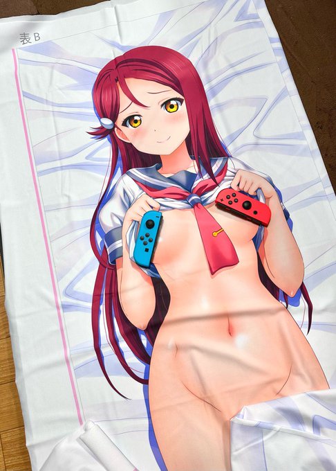 梨子抱き枕の色校チェック
(*'ー`*) 