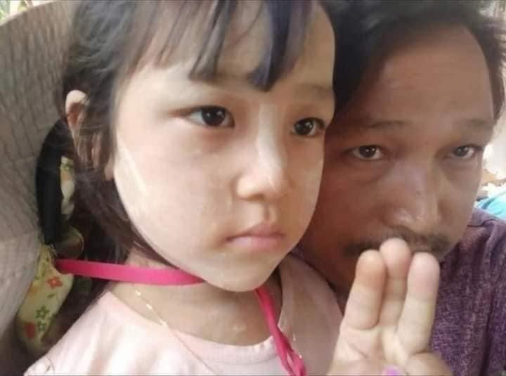 Moe201980's tweet photo. မိုးကုတ်က 
မြန်အာ့အငယ်ဆုံး
နိုင်ကျဉ်းသူလေးအိမ်ပြန်ပြီ 
crd;
Jul25 https://t.co/bwvE3o3CiF