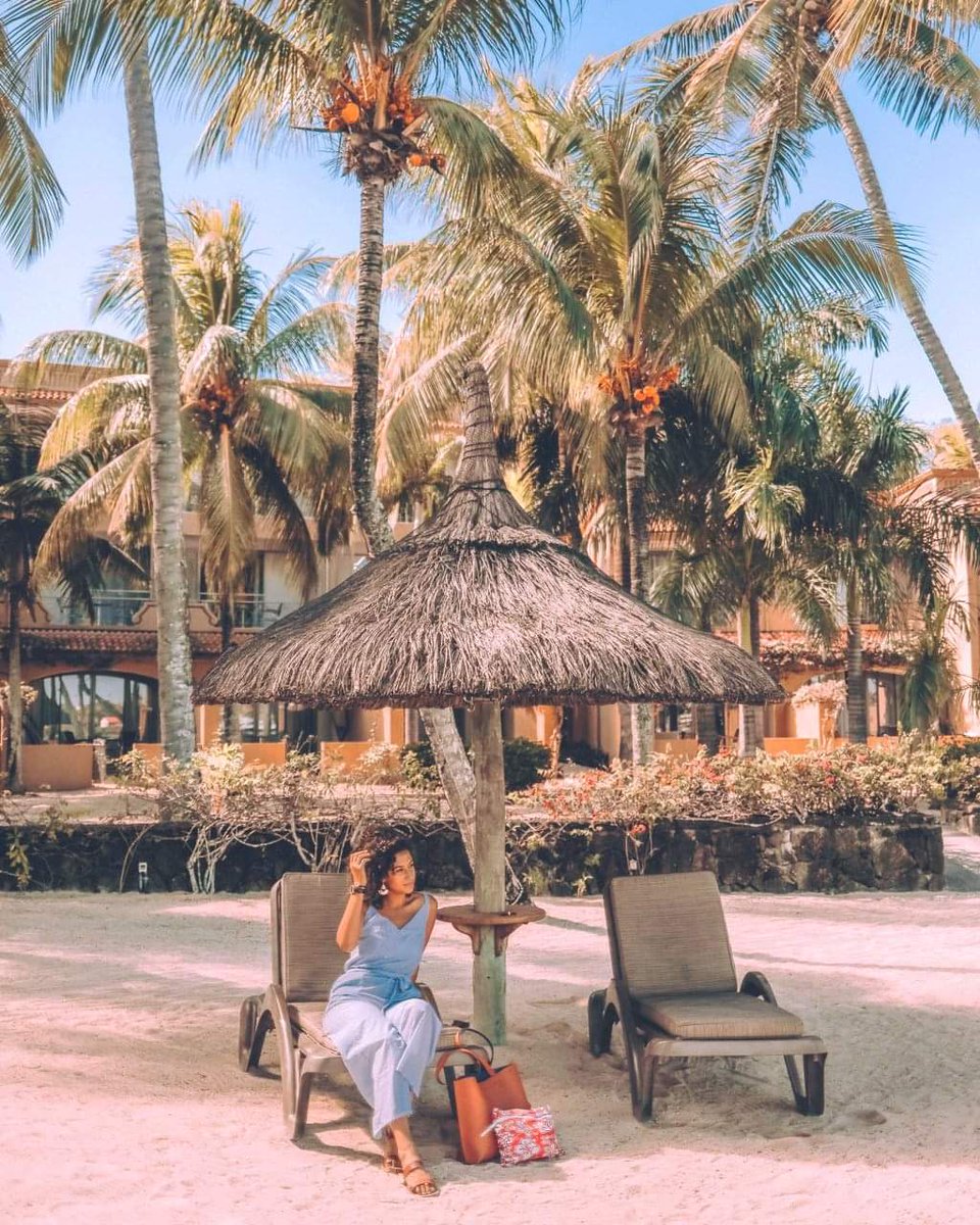 beachtag's tweet photo. #Mauritius At Your Fingertips
🌺With year-round warm climates, 
🇲🇺Why Not Mauritius, Why Not Today!

There's no place like the beach.
The #BeachcomberExperience 
is the holiday
You Need! https://t.co/x2f8wWD6V7