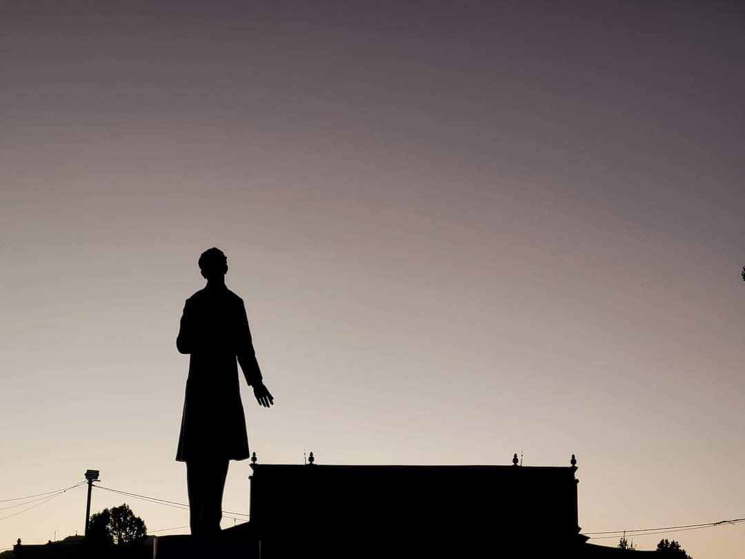 Eliezer Jáuregui tweet media