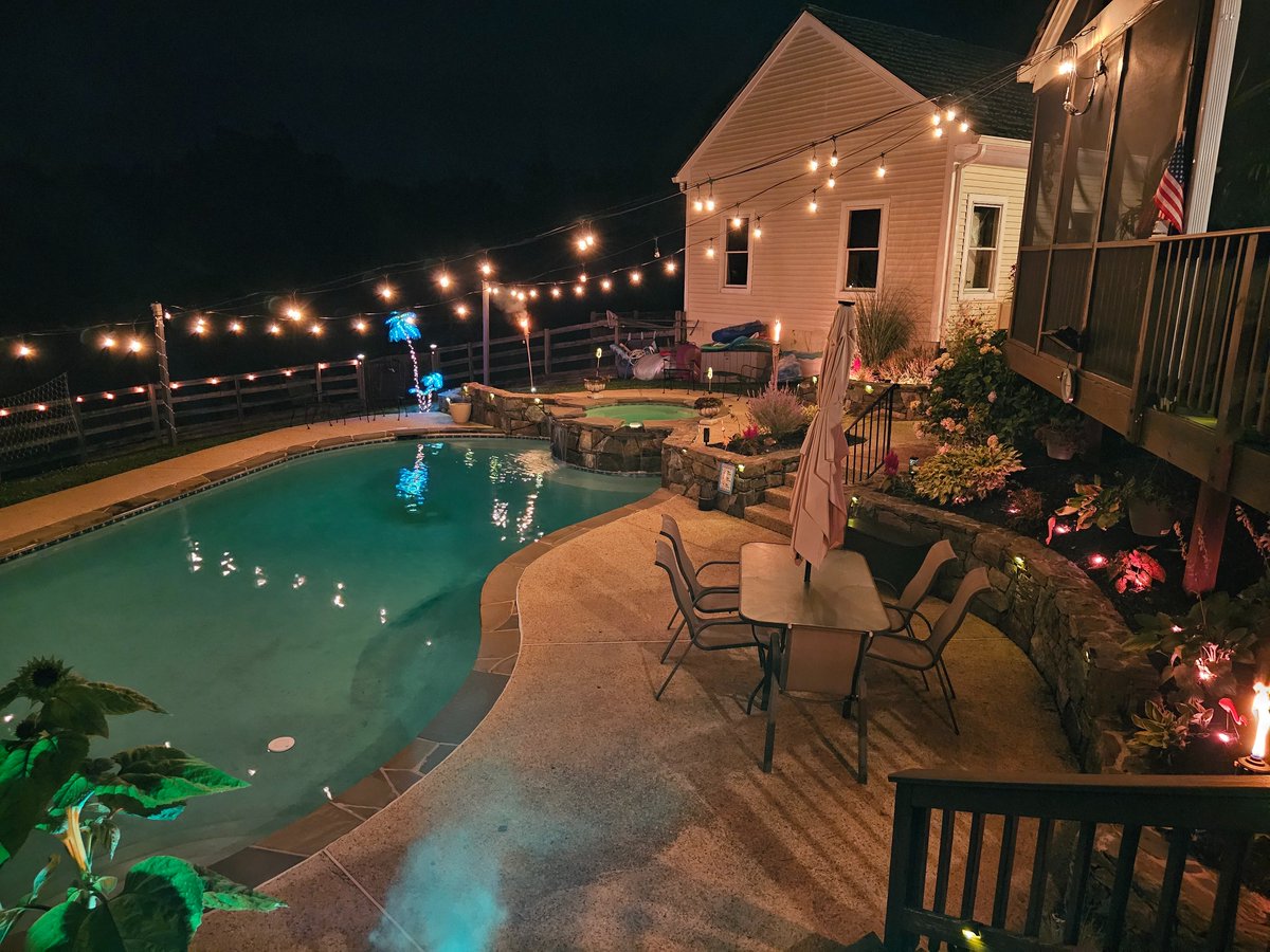 indiangoddess03's tweet photo. 🍹 Friday Feels 🍹

Hey, you. Yes, YOU. It's Friday morning, and we know exactly what you need: a seductive dip into luxury at The Foxlair Den! 🌞🏊‍♂️

Imagine this: The week's stress melting away as you slide into our pristine pool, a cocktail in hand, and not a worry in sight. It’s the end of the week wind down you deserve, and it’s all waiting for you at our private oasis.

🌴 Why The Foxlair Den? 🌴

Exclusive Vibes: Because you’re too fabulous to share with the masses.
Lush Surroundings: Perfect for those sultry, Instagram-worthy moments.
Ultimate Relaxation: Say goodbye to the workweek and hello to bliss.

📅 Book Your Friday Escape!Slide into our DMs or click the link in our bio to secure your spot. Don’t just end your week, end it in style! 😘✨

https://t.co/qBUF5cGxso