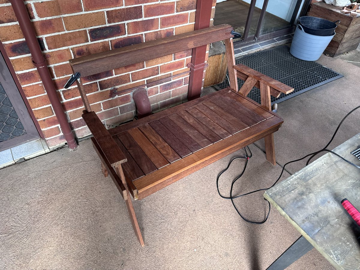 jasegooding's tweet photo. Stoked it holds weight tho ngl was nervous about it even doing that but supports both mum and I sitting on it so im stoked with that https://t.co/WYhwHKJpRn
