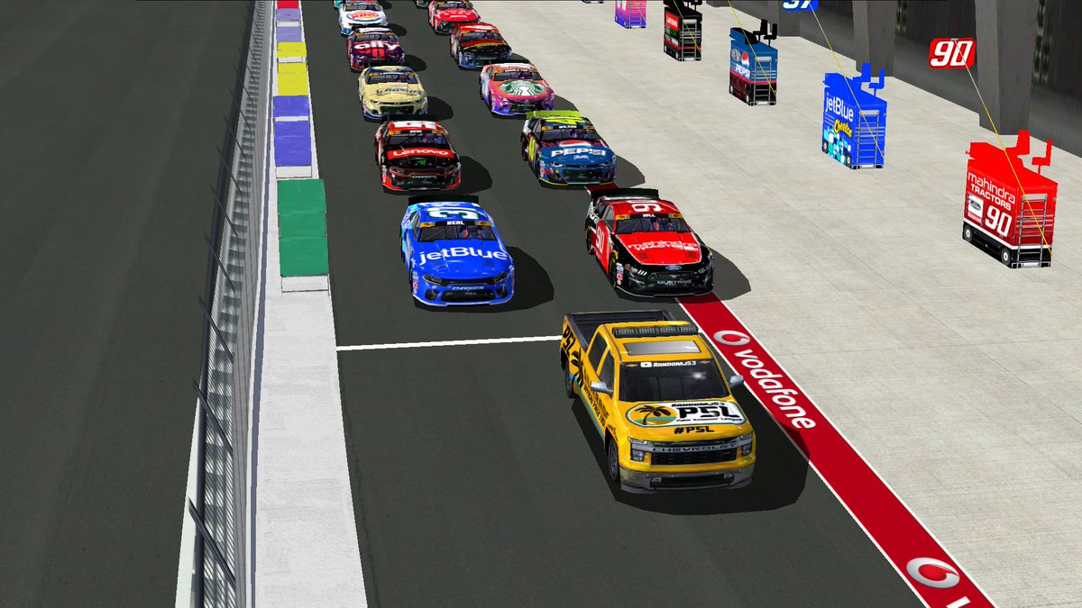 Randomj53's tweet photo. The 100th channel race is on NOW!!! #PSL #NR2003 #Random100 https://t.co/IJA6JkKNa1