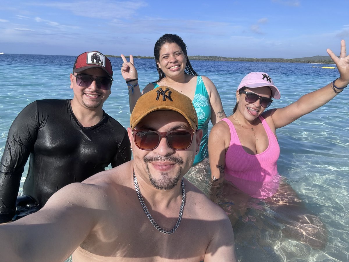 benietz's tweet photo. Extrañando mis playas https://t.co/DBRFojA7tb