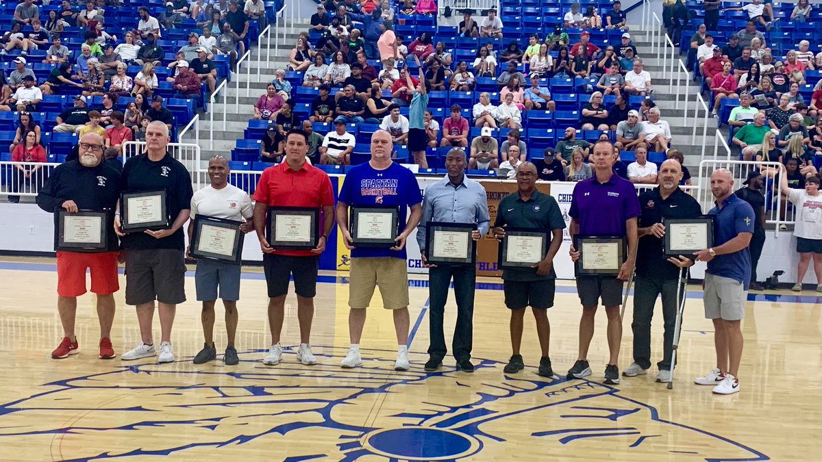 Congratulations to our OBCA Coaches and their career victory awards.