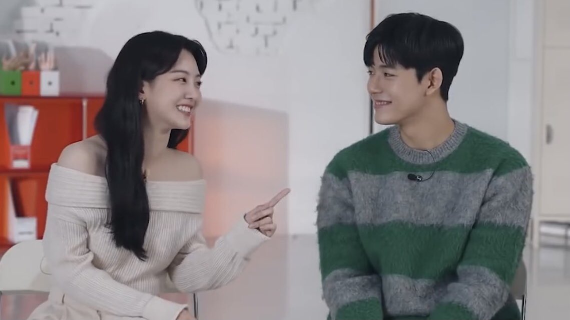 elleyisoluv's tweet photo. two plus one — a namhyeok filo au wherein namra was already used to the life she built with her daughter, not until she had to learn the ways in the world of co-parenting when yna finally met her father, suhyeok. https://t.co/mMe7VARted