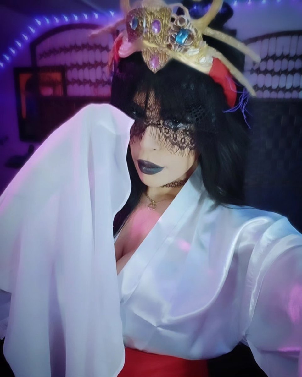 Evil Chicken tweet media