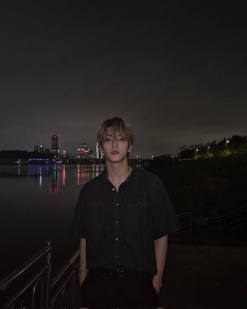 [ doing it 'cause why not?  ]

Hi! I'm haeya, lf #moots

— filo, not a minor
— not new to #stantwt &amp; #kpoptwt
— bts (ult), enha, txt, svt, skz
— any fandom is welcome

↻ / ♡ are appreciated, ty ;>