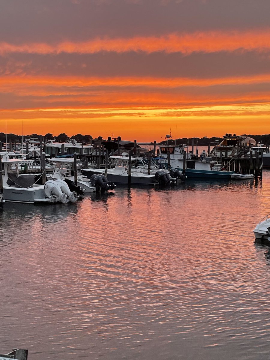 Such a showboat, the sun.