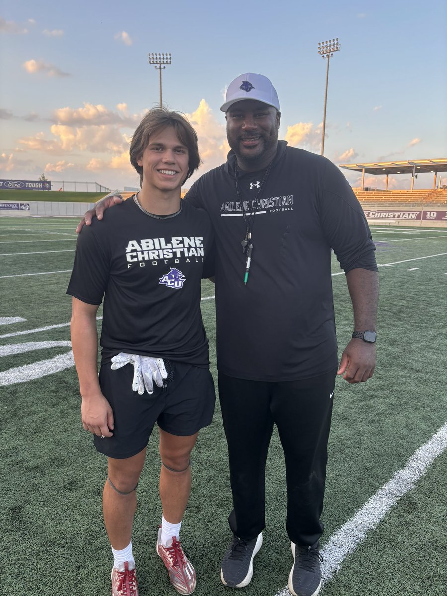 Ian Hatton (@ianchatton) on Twitter photo Had a great time today at <a href="/ACUFootball/">ACU Football</a> Thank you <a href="/JasonSmith_OL/">Jason Smith</a> for the invite and the great advice Had a great time today at <a href="/ACUFootball/">ACU Football</a> Thank you <a href="/JasonSmith_OL/">Jason Smith</a> for the invite and the great advice