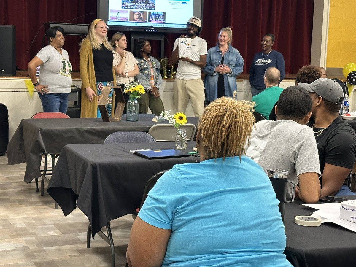 KindeziO4W (@kindezio4w) on Twitter photo We are “cerealiously” excited for the school year! We started our day back with a cereal bar, a Milestones Math practice question with cereal arrays, and team building! <a href="/KindeziED/">Dr. Kelly M. Gunn</a> <a href="/KindeziSchool/">The Kindezi Schools</a> We are “cerealiously” excited for the school year! We started our day back with a cereal bar, a Milestones Math practice question with cereal arrays, and team building! <a href="/KindeziED/">Dr. Kelly M. Gunn</a> <a href="/KindeziSchool/">The Kindezi Schools</a>