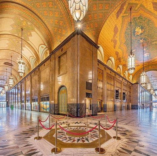 ShowMeDetroit's tweet image. -------------------------------------
showmedetroittours.com
313-444-2120 Daily | 8am - 7pm
info@showmedetroit.com
-------------------------------------
Detroit's Fisher Building...
ANOTHER ABSOLUTELY FABULOUS PHOTO OF AN AB FAB LANDMARK!