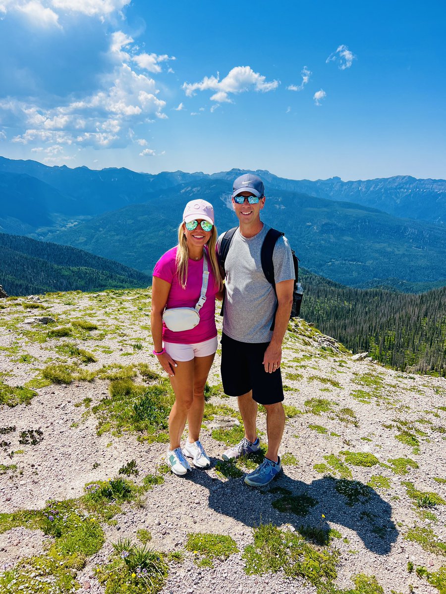 mmcclendon93's tweet photo. Colorado is always a good idea in the summer☀️⛰️#LionsAtPlay #RHSLions @ReedyLions https://t.co/gYy6raM0zq