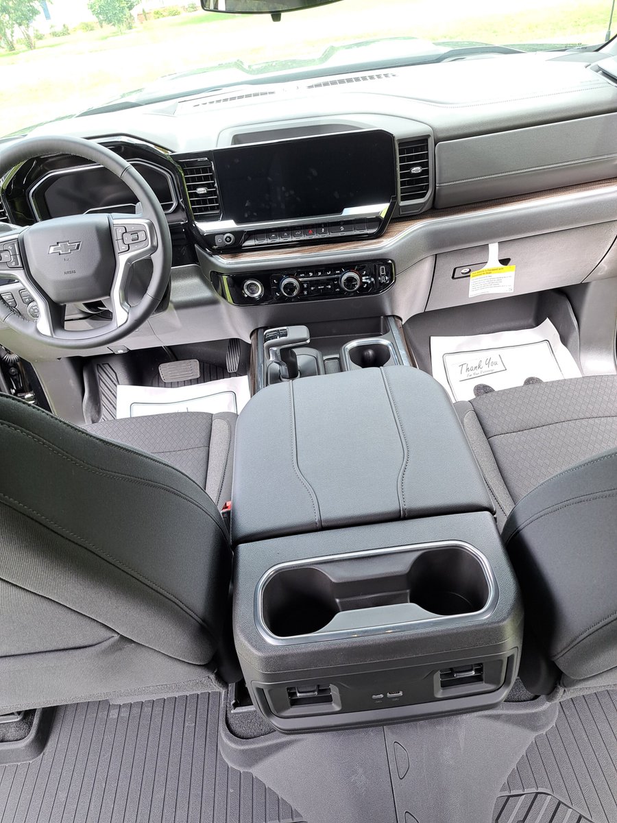 Welcome to the Chevrolet family...
#Gratitude #countryboys #trucks 
#Chevrolet #4wheeldrive #Tennessee #bless