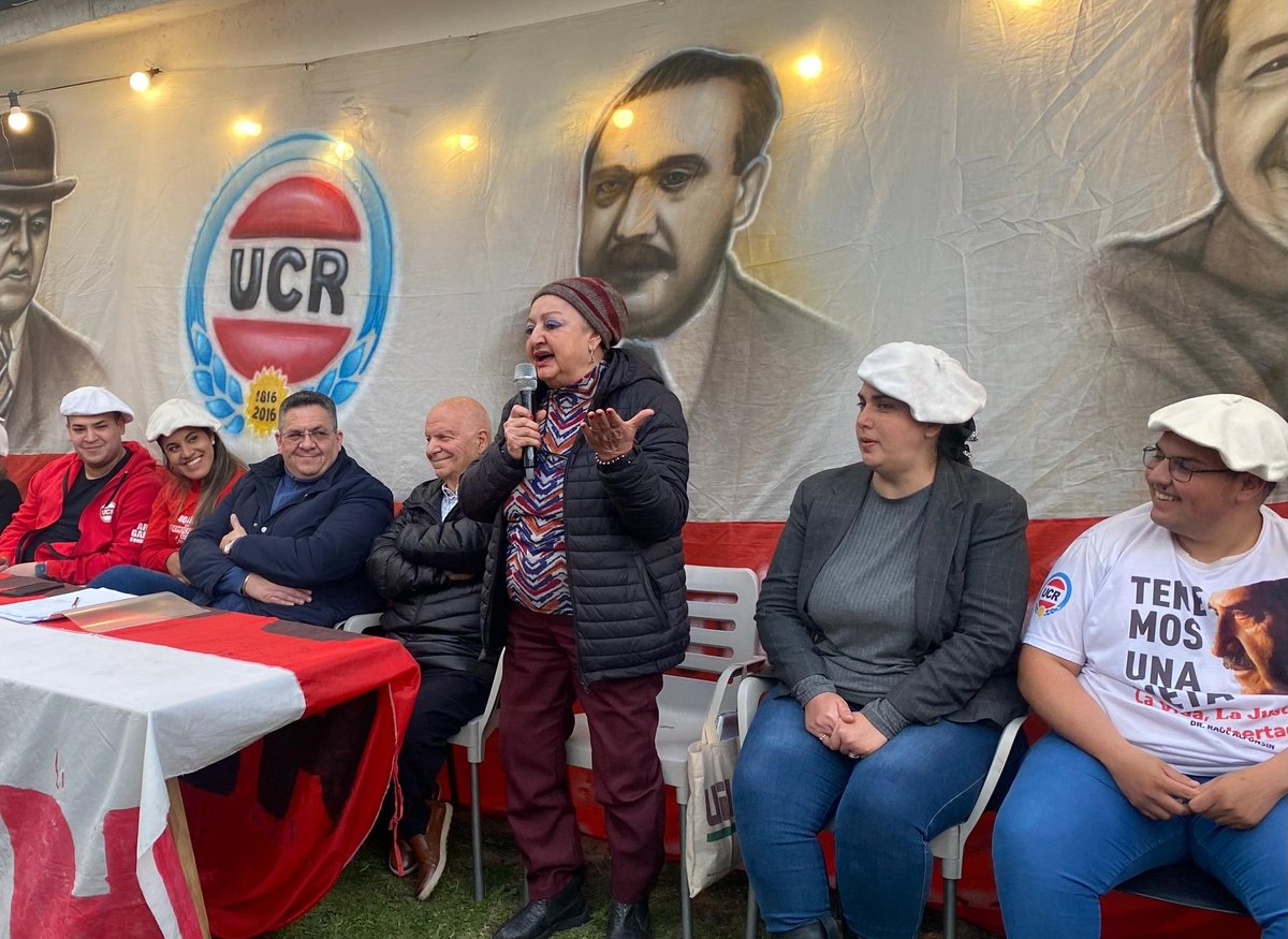 boinablancaucr's tweet photo. #Gracias a todas las amigas y amigos que nos acompañaron del excelente #PlenarioDelMovimiento @boinablancaucr que mantuvimos en la #CasaDelEncuentro de #YerbaBuena.

#ReformaPolíticaSi ✅️
#MaquillajePolíticoNo 👎 https://t.co/K6M2EjGlYe