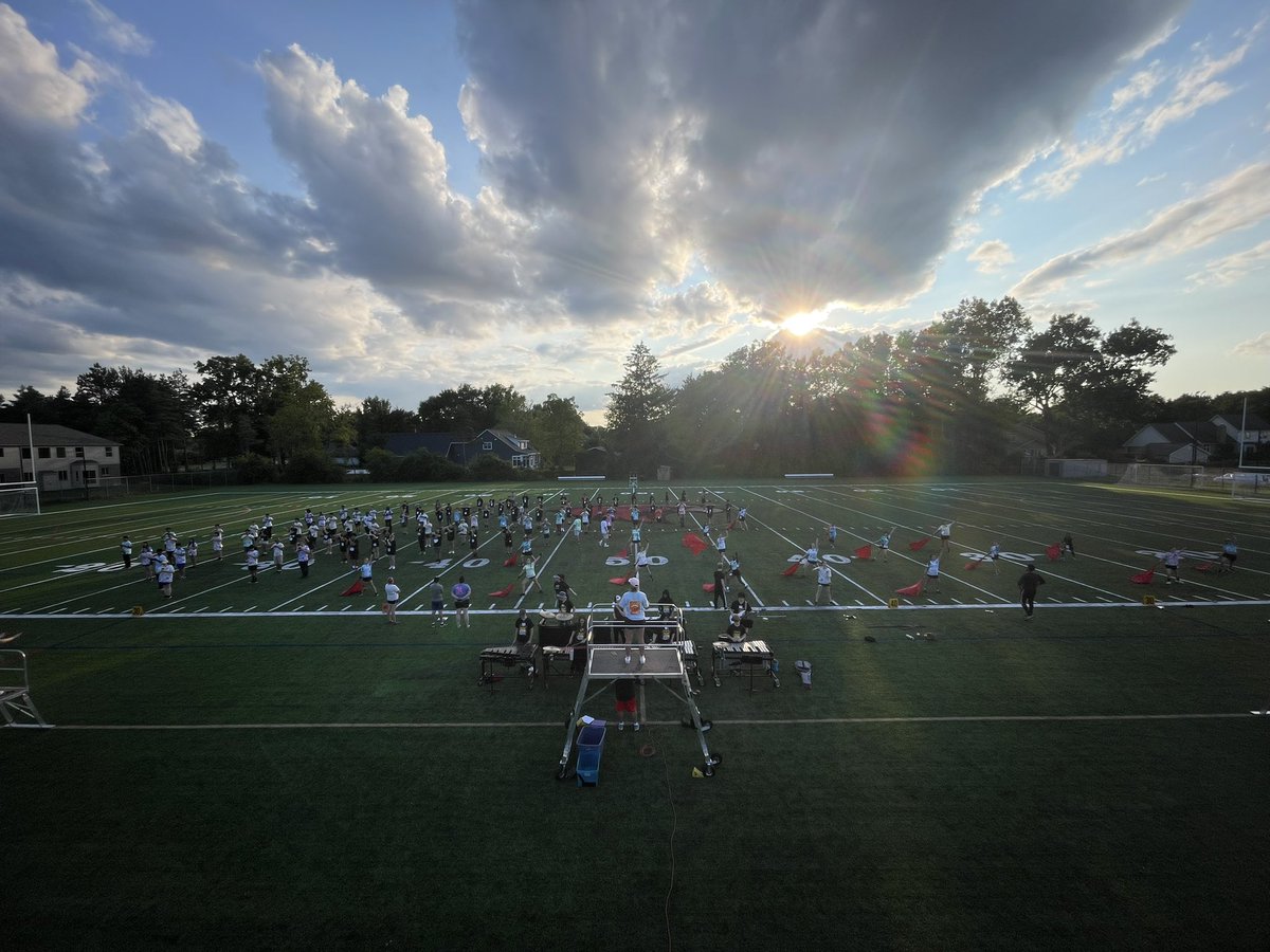 Thanks to all of our hardworking students, parent volunteers, and staff on a great week! 2024 AMB show is going to be a fun one. ☮️❤️🎵