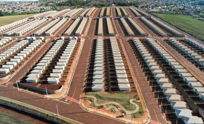 NabilBondukiSP's tweet photo. Conjunto Residencial em Londrina-PR
Ainda temos um longo caminho a percorrer. https://t.co/xBFGOsr3ge