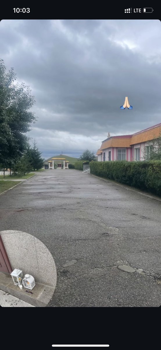 Хүүгээ алдаад 5 сар болж байна. Сэхээнд байсан болохоор салах ёс ч хийж чадаагүй юм. 5сар бодож шаналж явлаа. Өчигдөр очоод салах ёс хийгээд Хэлмээр байсан үг ээ хэлээд уучлалт гуйгаад тэврээд мөргөөд ирсэн. Уучлаарай ээжийгээ эцсээ хүртэл тэмцсэн хэдий ч хамгаалж чадсангүй 🙏🏻