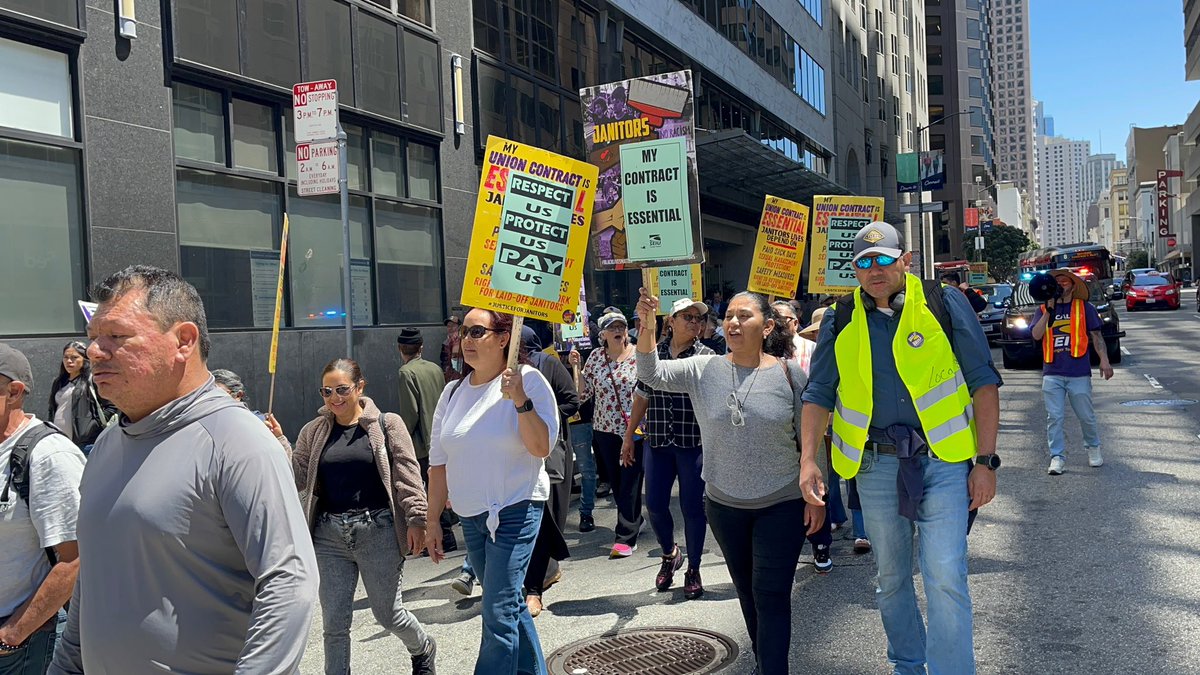 local87seiu's tweet photo. Huge March and Action today at 555 California! a lot of members showed up! We will continue to fight until we get a good contract!
#local87 #JusticeForAll #JusticeForJanitors #UnionStrong https://t.co/0U3IWIFJZN