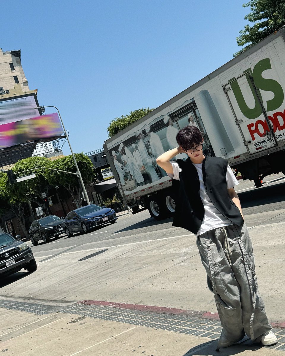 ꀯ  ♡ 𝖫𝖠   𝗌𝗄𝗂𝖾𝗌   𝖺𝗋𝖾   𝖺𝗅𝗐𝖺𝗒𝗌  𝖺  𝗆𝗈𝗈𝖽   𝖻𝗈𝗈𝗌𝗍𝖾𝗋, 𝖻𝗎𝗍   𝗍𝗈𝖽𝖺𝗒   𝗂𝗍   𝗐𝖺𝗌   𝗈𝗇   𝖺𝗇𝗈𝗍𝗁𝖾𝗋   𝗅𝖾𝗏𝖾𝗅. 🌤️