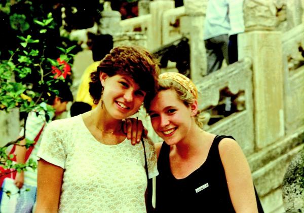 Kirsten Gillibrand tweet media