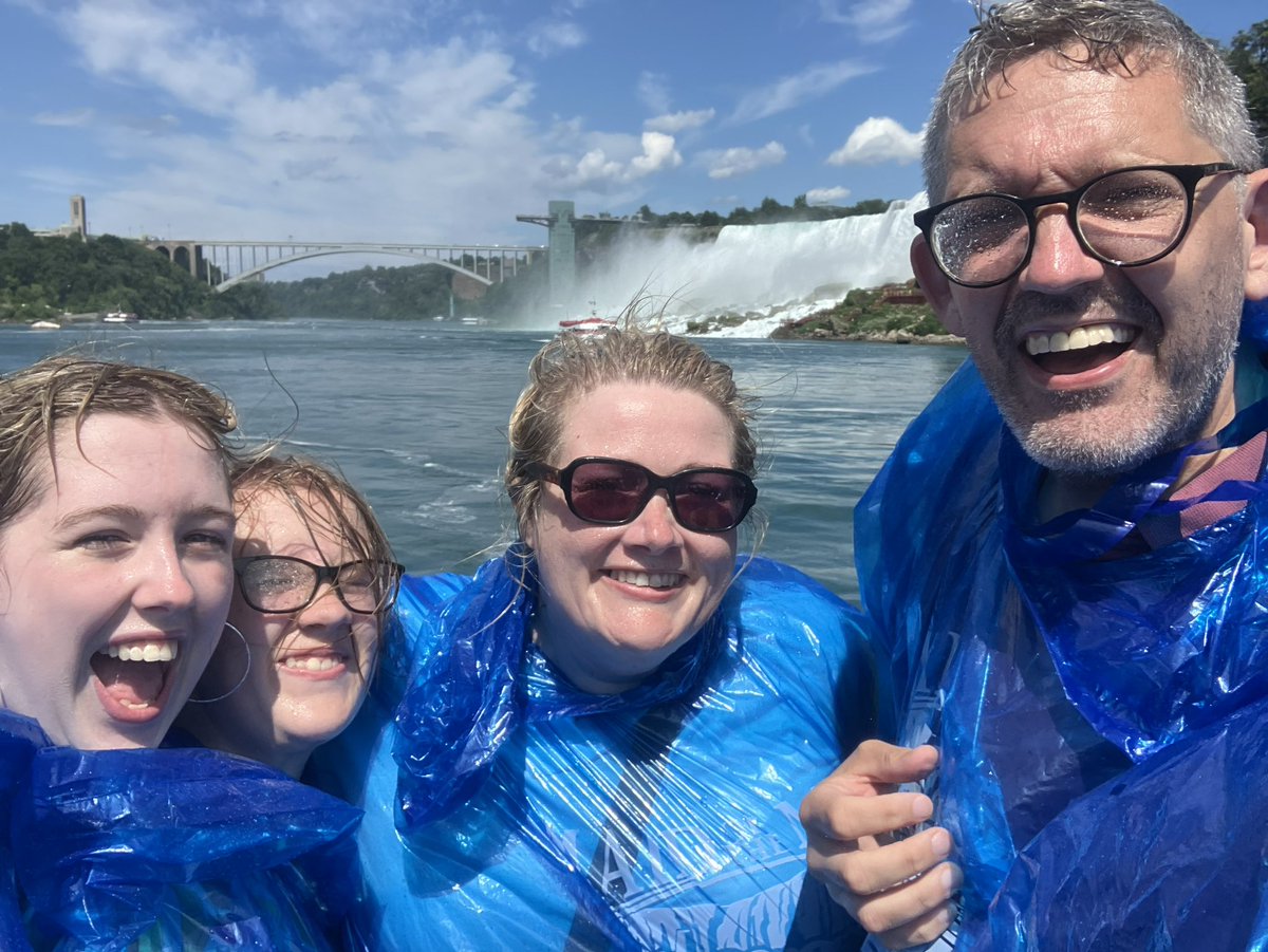 antonylittle's tweet photo. Itβs rather βobviousβ but Niagara Falls is one of the most amazing places weβve been to - and no better way to see it than on the @maidofthemist #teamLittle https://t.co/UqRgRE5DN9