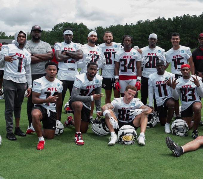 HBCUSports1's tweet photo. HBCU WR's &amp; Assistant Coach Atlanta Falcons
* K.J. Black  offensive assistant from Prairie View / Florida A&amp;M
#11 OJ Hiliare, Alabama A&amp;M 
#12 KhaDarel Hodge, Prairie View 
#84 Daylen Baldwin, Jackson State/ Morgan State
#19 Chris Blair, Alcorn State https://t.co/6C6kXPdCvo