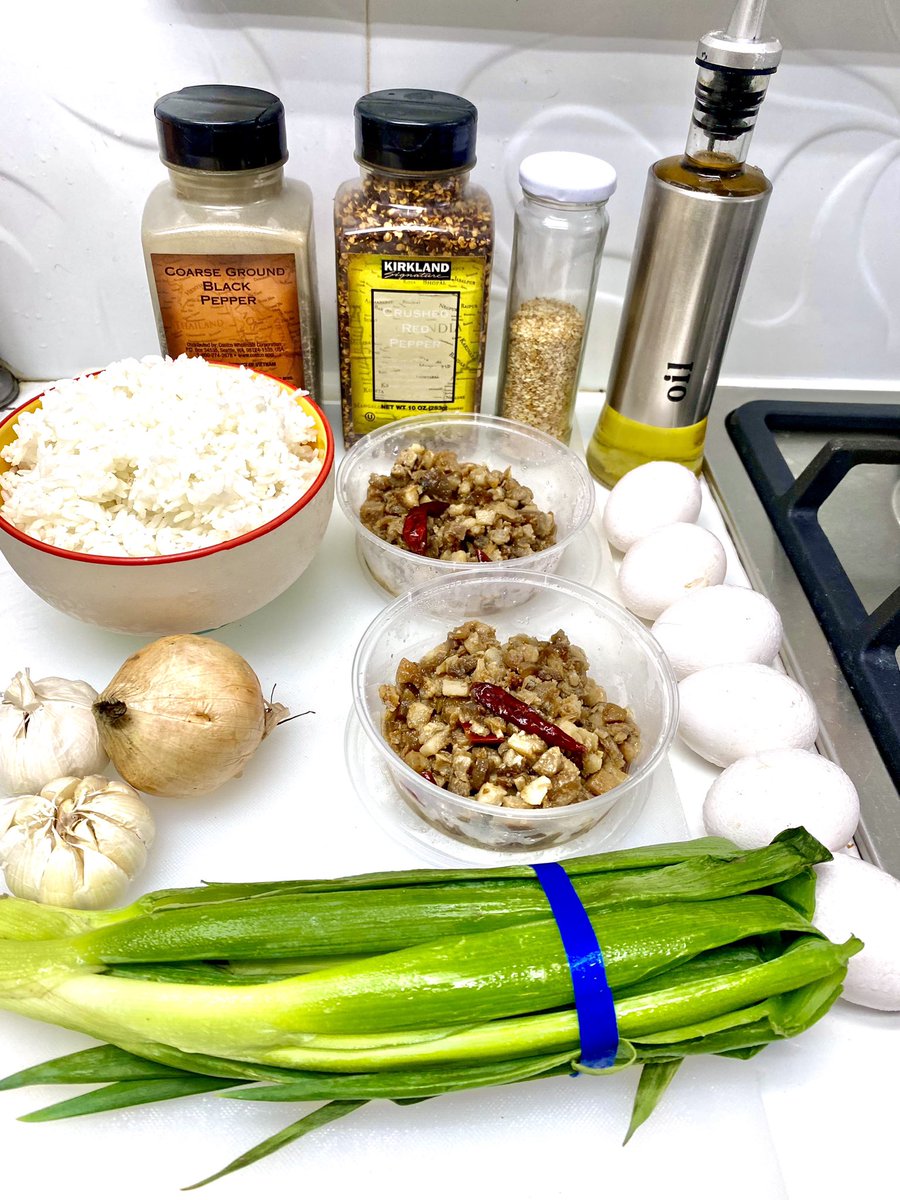 jonbugarin's tweet image. SISIG FRIED RICE

 #foodgoal #foodtrip #foodie #foodies #food #foods #foodlover #foodlove #foodblogger #foodjournal #homemade #homecooked #pinoydish  #sisig #friedrice #sisigfriedrice #yummy #delicious #ricerecipe #filipinodish
