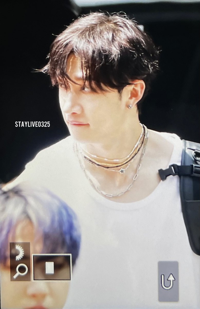 staylive0325's tweet photo. 240726
스트레이키즈 뮤뱅 preview

#방찬 #Bangchan #스트레이키즈 #Straykids #스키즈 #バンチャン https://t.co/LeOFhha6ZI