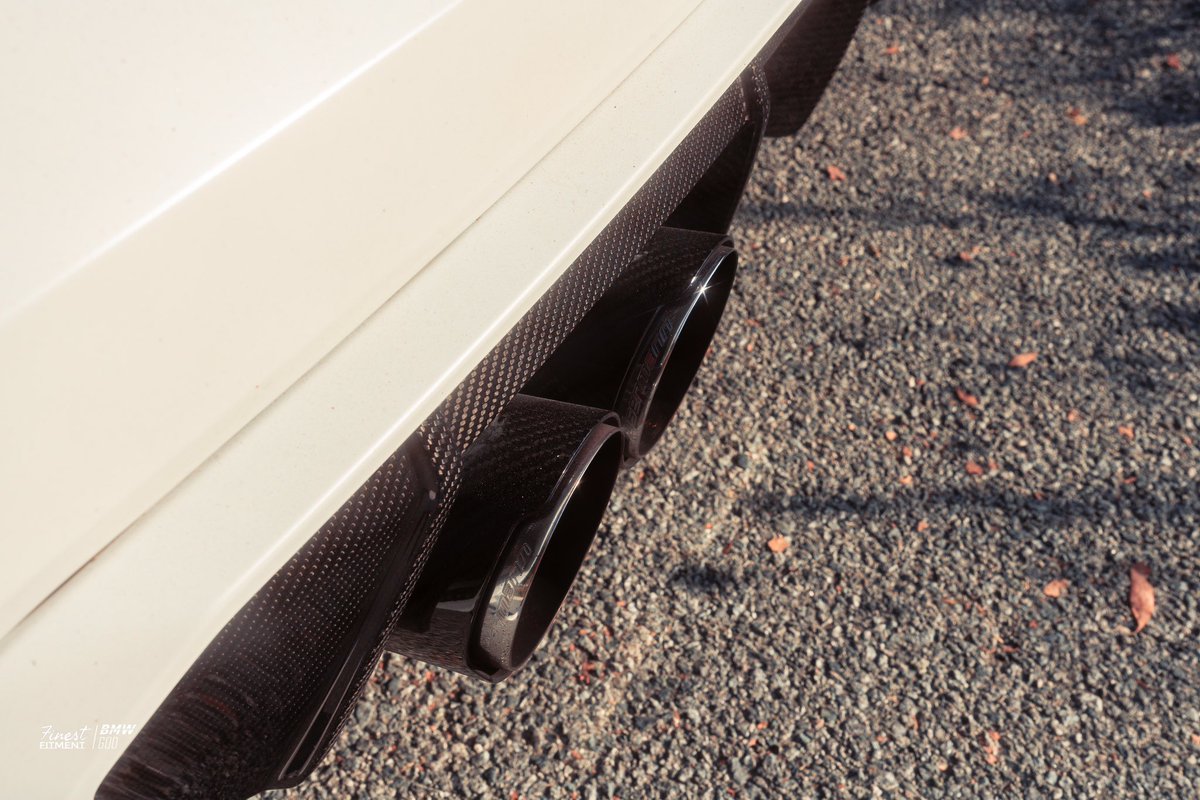 𝚎𝚕𝚒 tweet media