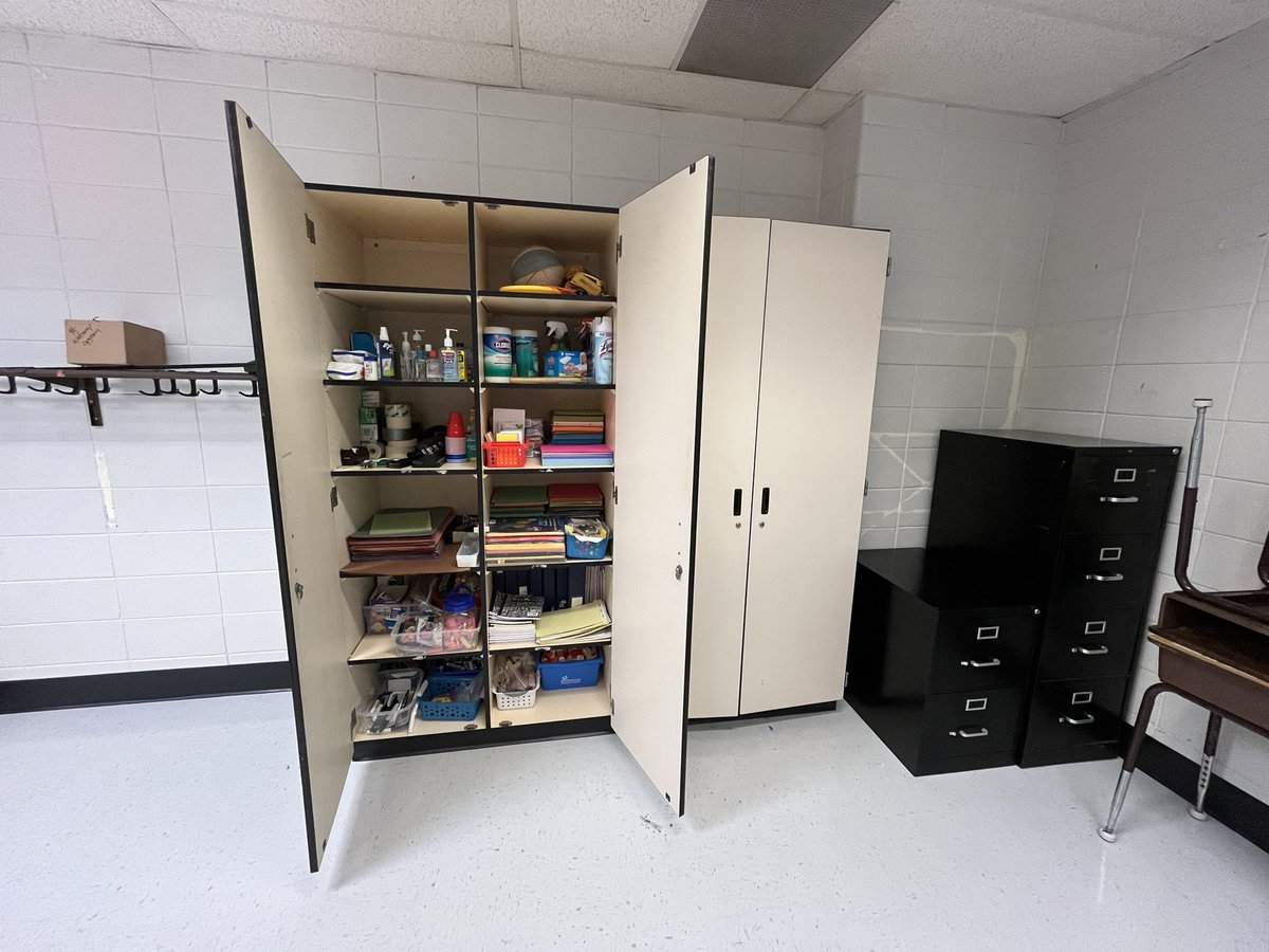 Still Elementary (@stillelem) on Twitter photo Thank you to <a href="/nsckennesaw/">NorthStar Church</a> volunteers who helped us unpack, organize, & set up a classroom today! Many hands truly do make light work.
Thank you for being a #DifferenceMaker and wonderful #PartnersInEducation!
<a href="/principalhoward/">Monica Howard</a> <a href="/karenosterhoud1/">Karen Osterhoudt</a> Thank you to <a href="/nsckennesaw/">NorthStar Church</a> volunteers who helped us unpack, organize, & set up a classroom today! Many hands truly do make light work.
Thank you for being a #DifferenceMaker and wonderful #PartnersInEducation!
<a href="/principalhoward/">Monica Howard</a> <a href="/karenosterhoud1/">Karen Osterhoudt</a>