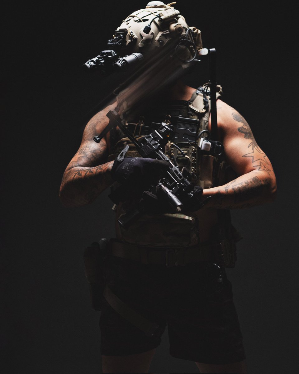 PEWCITYofficial's tweet image. It's hot out. This is how I'm training until the sun decides to behave itself. 😂

#opscore #goonish #pewcity #gcodeholsters #fluxraider #amend2mags