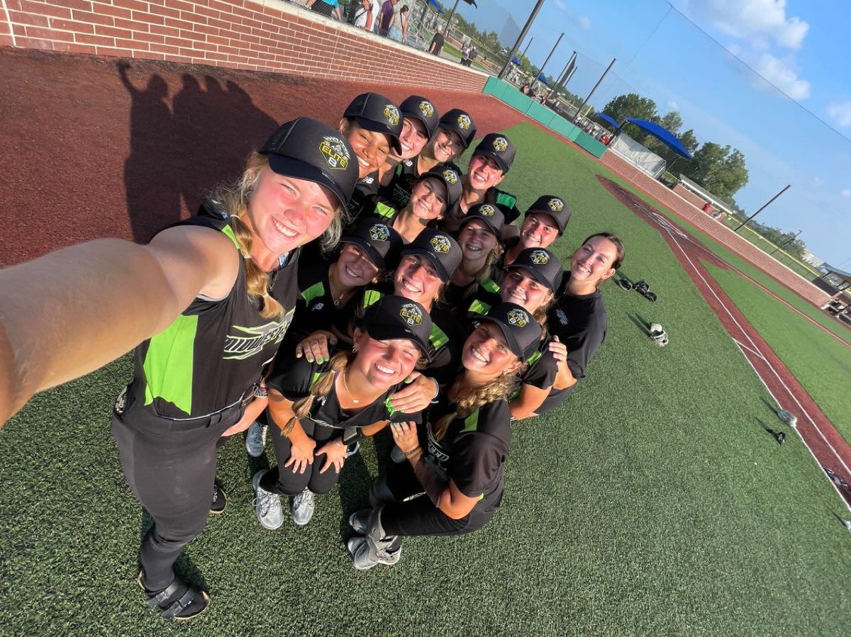 evataybior's tweet photo. ELITE EIGHT!! I’m so proud of this team and what we have accomplished so far! We aren’t done yet, tomorrow we play at 9am and 1:30pm at Grand Park Field D-20. @THolt0184 @SZS_MN @MSPtakeover @Softball_Home @CoastRecruits @SBRRetweets https://t.co/ahtWBssavu