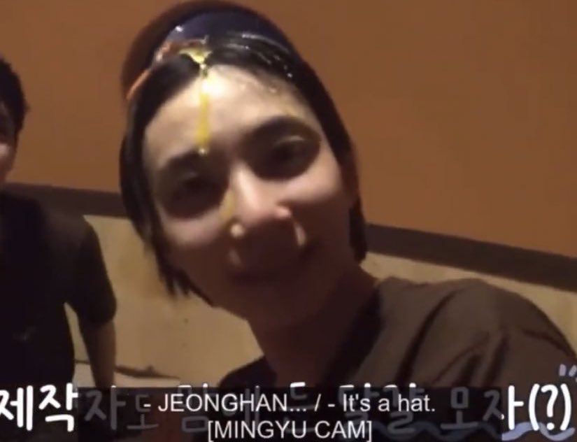 JINKIROCKSTAR's tweet photo. casi no me sale kpop en la tl que pasoooo https://t.co/ye14eEq3tP