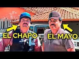 MontejanoIngrid's tweet photo. Ismael el Mayo Zambada y Joaquín Guzmán López fueron engañados por alguien del cartel  de Sinaloa que les hizo creer que iban a inspeccionar pistas de aterrizaje clandestino. En su lugar cayeron en poder del FBI que los esperaba en Tejas en la frontera cerca de El Paso. https://t.co/Q0JMjjSb4a